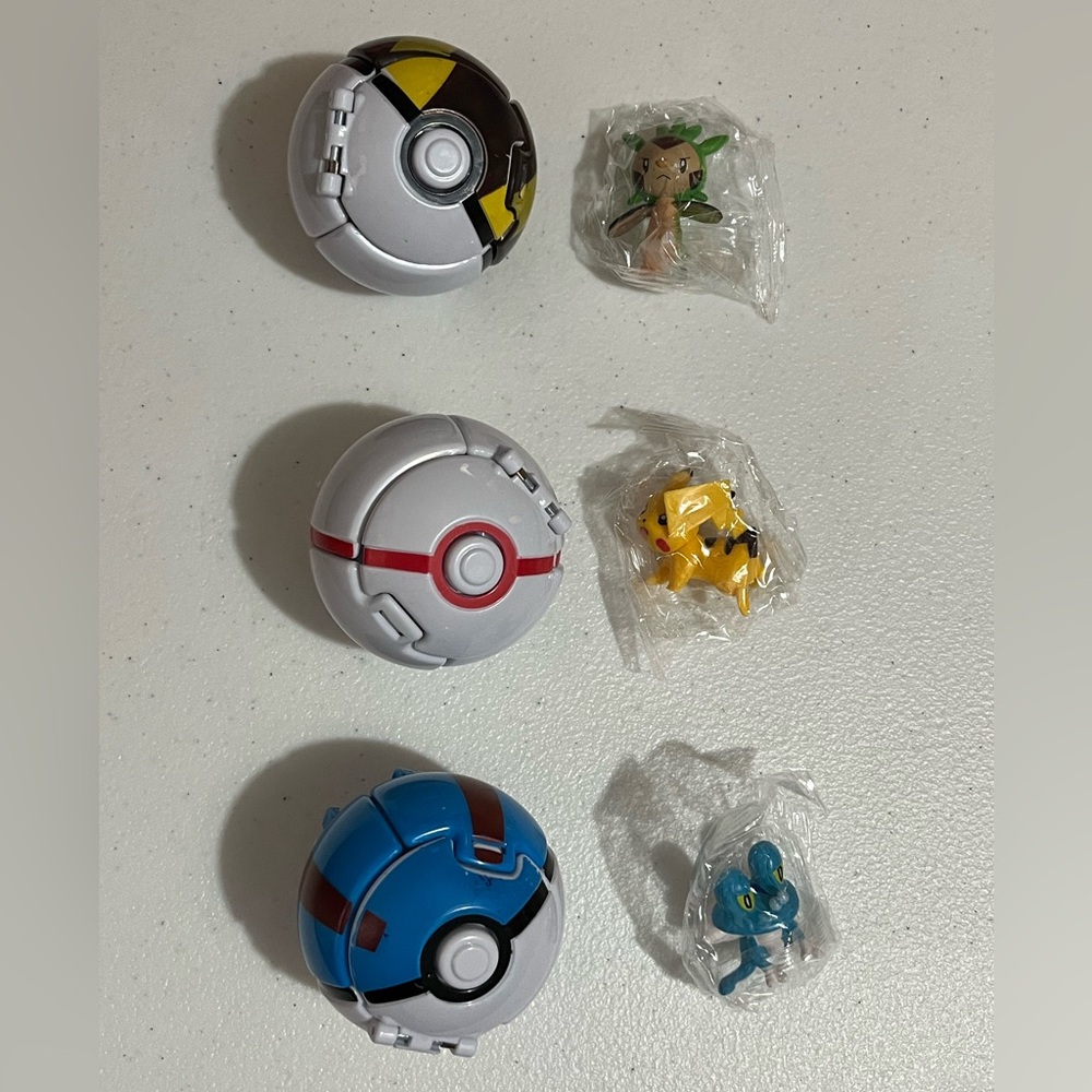 NIP Pokemon Bundle - Picture 3 of 7